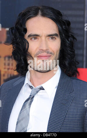 Russell Brand Arthur - UK Filmpremiere statt in der O2 Arena - Ankünfte London, England - 19.04.11 Stockfoto