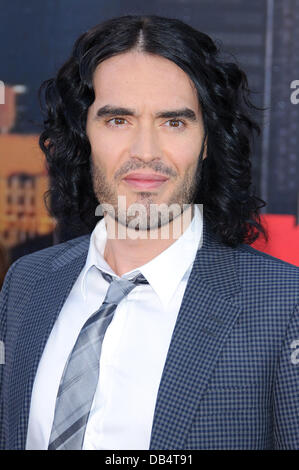 Russell Brand Arthur - UK Filmpremiere statt in der O2 Arena - Ankünfte London, England - 19.04.11 Stockfoto