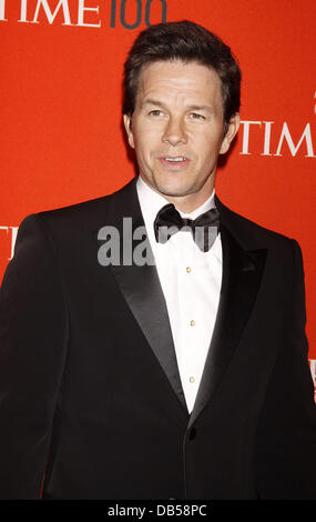 Mark Wahlberg Time Magazine feiert die Time 100 Ausgabe, Liste der hundert meistens Supermacht der Welt, am Haus der Jazz at Lincoln Center - Ankunft New York City, USA - 26.04.11 Stockfoto