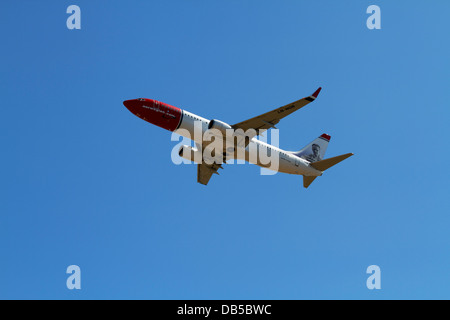 LN-NGB Norwegian Boeing 737-8JP, Geirr Tveitt livery, hebt ab vom CPH Kastrup Airport, Kopenhagen, Dänemark. Flugzeug. Stockfoto