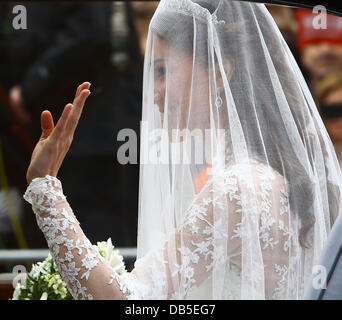 Catherine Middleton verlässt das Goring Hotel die Hochzeit von Prinz William und Catherine Middleton - The Goring Hotel in London, England - 29.04.11 Stockfoto