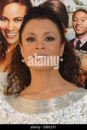 Valarie Pettiford Los Angeles premiere "Jumping The Broom" statt im ArcLight Kino in Hollywood Los Angeles, Kalifornien - 04.05.11 Stockfoto