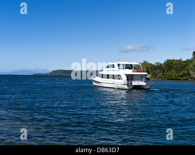 dh Lake Taupo TAUPO Neuseeland Kreuzfahrt Cat Katamaran touristische Ausflüge Kreuzfahrt Reise Lake Taupo Stockfoto