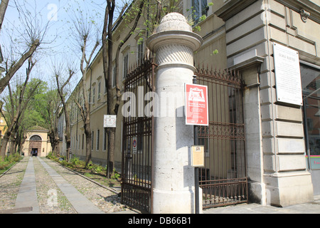 Il Castello dei Burattini/Burg von Marionetten - Giordano Ferrari-Museum in Parma, Italien, ein Puppentheater in Via Melloni. Stockfoto