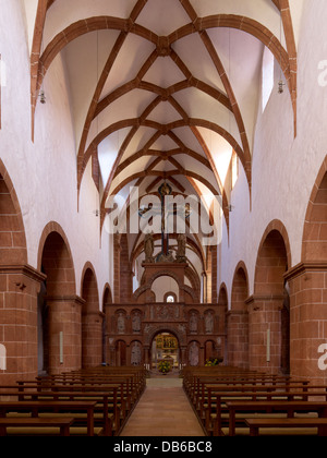 Innere Ansicht der Abtei Kirche Wechselburg Priory, Landkreis Mittelsachsen, Sachsen, Deutschland Stockfoto