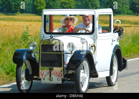 BMW Dixi Cabriolet, gebaut im Jahr 1929, Foto, aufgenommen am 13. Juli 2013 in Landsberg, Deutschland Stockfoto