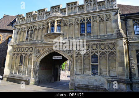 Abbey Gateway (Malvern Museum), Abbey Road, Great Malvern, Worcestershire, England, Vereinigtes Königreich Stockfoto