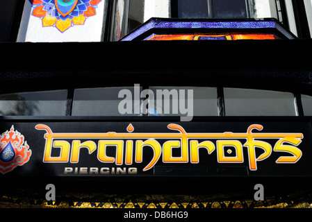 Braindrops piercing Store auf Haight-Ashbury Street, San Francisco CA Stockfoto