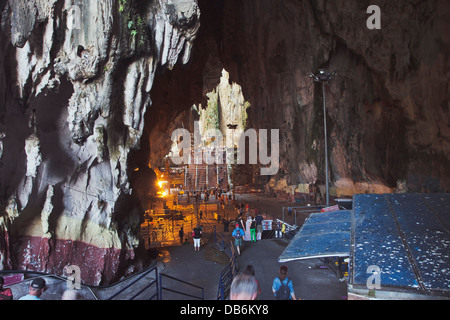 Eingang der Batu-Höhlen Stockfoto