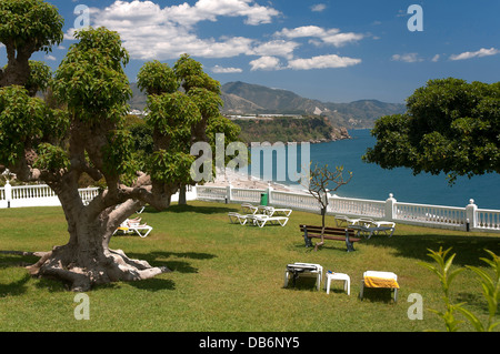 Burriana Strand aus der Parador de Turismo, Nerja, Malaga-Provinz, Region von Andalusien, Spanien, Europa Stockfoto