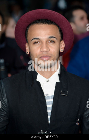 Aston Merrygold kommt für die Europäische Premiere von "Man Of Steel", London, Mittwoch, Juni. 12, 2013. Stockfoto