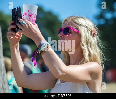 Nicht nur Musik, die in die Wälder und Parkland Latitude Festival 2013, Henham Park, Southwold, Suffolk, UK. Juli 2013. Stockfoto