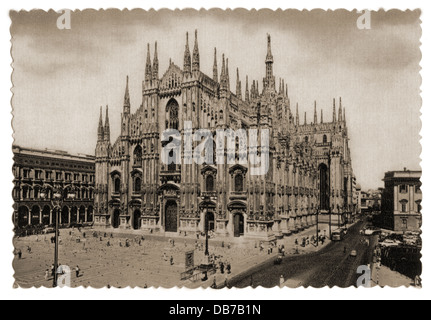 Geographie / Reisen, Italien, Mailand, Kirchen, Mailänder Dom, Außenansicht, Ansichtskarte, 50er Jahre, Additional-Rights-Clearences-not available Stockfoto