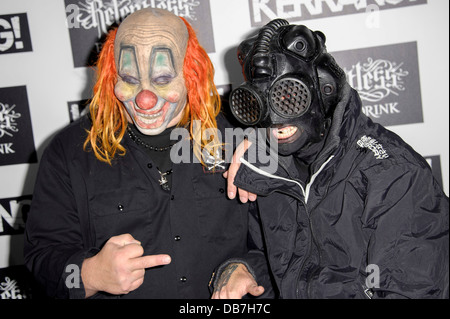 Clown und Sid von Slipknot kommen für den Kerrang! Preise 2013, London, Donnerstag, Juni. 13, 2013. Stockfoto