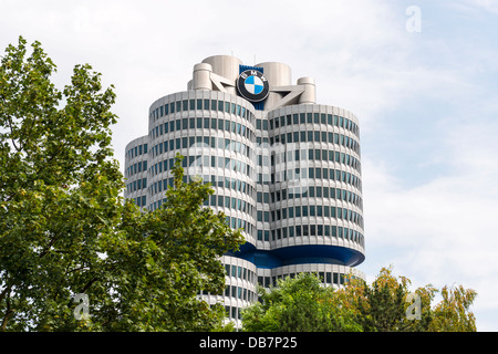 Bmw-Hochhaus in München Stockfoto