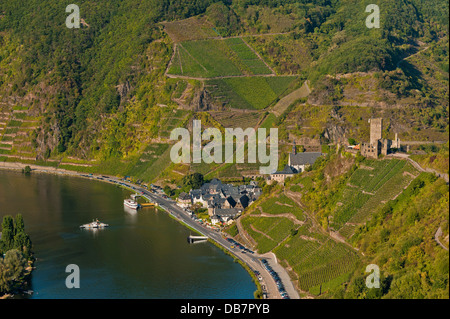 Luftaufnahme, Stadt Beilstein mit den Ruinen der Burg Metternich Burg Stockfoto