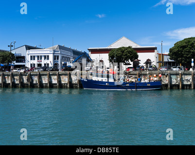 dh Napier Inner Harbour NAPIER Neuseeland Fischerboot Harbourside Wegesrand festgemacht Stockfoto