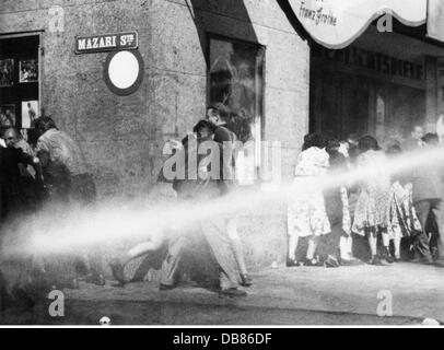 Demonstrationen, Deutschland, Proteste gegen verlängerte Öffnungszeiten samstags, Kaufingerstraße, München, 20.6.1953, Zusatzrechte-Clearences-nicht verfügbar Stockfoto