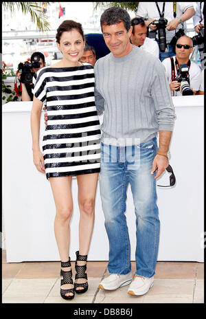 Elena Anaya und Antonio Banderas Cannes International Film Festival 2011 - Tag 9 - die Haut, ich wohne In - Fototermin Cannes, Frankreich - 19.05.11 Stockfoto