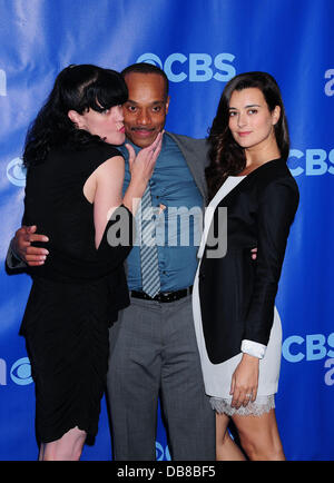 Pauley Perrette, Cote de Pablo 2011 CBS Upfront statt am Lincoln Center New York City, USA - 18.05.11 Stockfoto