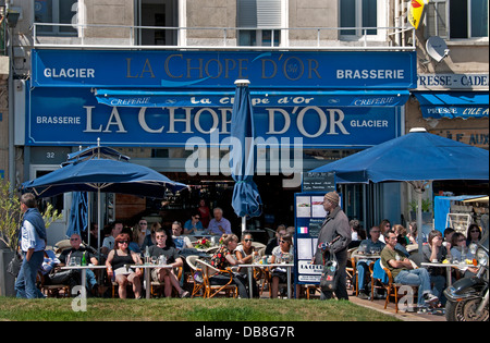 Quai du Port Restaurant Cafe Bar Pub Marseille Frankreich alte Vieux Port Stockfoto