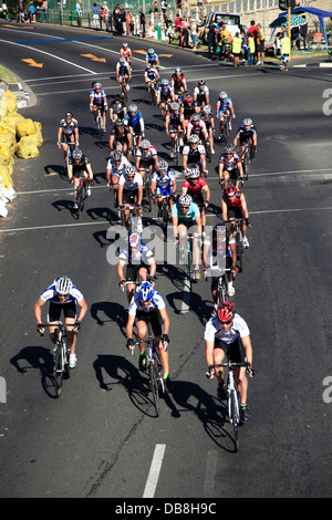 Beenden der Argus Cycle Tour in Kapstadt Stockfoto