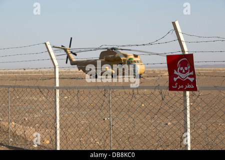 Amerikanischen Service Operation Eagle Claw aufgegeben und zerstört Hubschrauber, Tabas, Iran Stockfoto