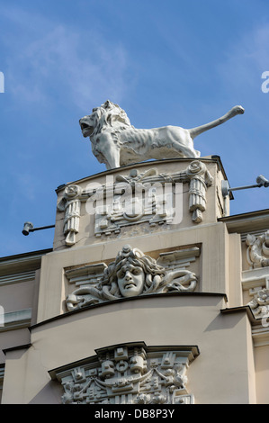 Jugendstil-Gebäude in der Alberta Iela 4 von Michail Eisenstein in Riga, Lettland, Europa gebaut. UNESCO-Welterbe Stockfoto