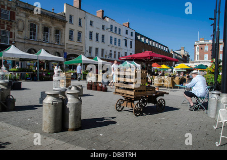 Markttag im Zentrum von Hereford UK Stockfoto