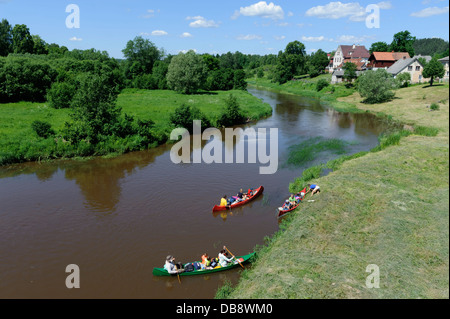 Kanufahrt am Fluss Abava in Sabile, Deutschland, Europa Stockfoto