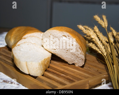 verschiedene Sorten Brot frisch gebackene Handwerker Stockfoto