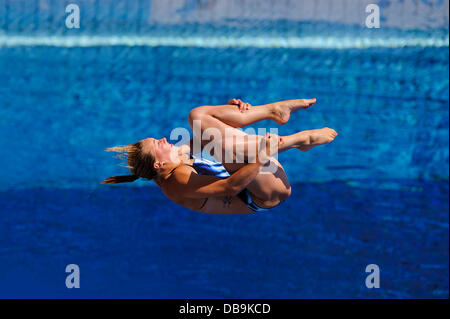 Barcelona, Spanien. 26. Juli 2013. Jansen Inge der Niederlande (NED) in Aktion während der Damen 3m Sprungbrett Tauchen-Vorrunde am 7. Tag des die 2013 FINA Weltmeisterschaften in die Piscina Municipal de Montjuic. Bildnachweis: Aktion Plus Sport/Alamy Live-Nachrichten Stockfoto