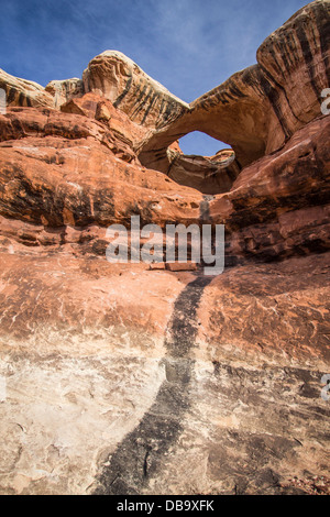 Paul Bunyans Töpfchen Bogen, Horse Creek, Needles District, Canyonlands National Park, Utah. Stockfoto