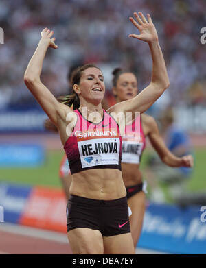 London, UK. 26. Juli 2013. während die IAAF Diamond League Jubiläumsspiele aus dem Olympiastadion, Queen Elizabeth Olympic Park. Zuzana Hejnova gewinnt die 400m Hürden Credit Frauen: Action Plus Sport/Alamy Live News Stockfoto