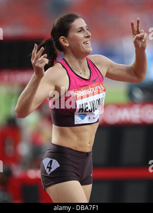 London, UK. 26. Juli 2013. während die IAAF Diamond League Jubiläumsspiele aus dem Olympiastadion, Queen Elizabeth Olympic Park. Zuzana Hejnova gewinnt die 400m Hürden Credit Frauen: Action Plus Sport/Alamy Live News Stockfoto