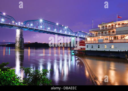 Showboat auf dem Tennessee River in Chattanooga, Tennessee. Stockfoto