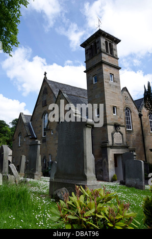 Pfarrkirche St. Cuthbert in Colinton Dorf, Edinburgh, Schottland. Stockfoto