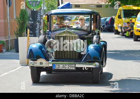 Oldtimer-Rallye für mindestens 80 Jahre alten Oldtimer mit Rolls-Royce Landaulet 20/25, gebaut im Jahr 1930 Stockfoto