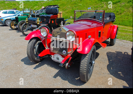 Oldtimer Rallye für mindestens 80 Jahre alte antike Autos mit Alfa Romeo C 1750 SS, im Jahr 1929 Stockfoto