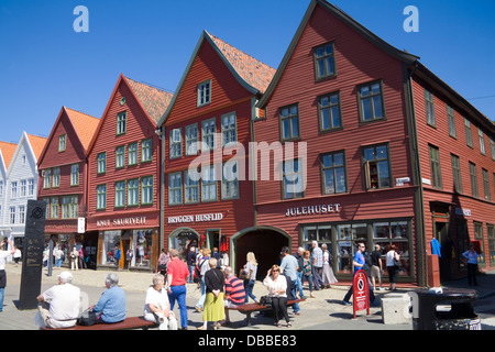 Bergen Norwegen Europa erhaltenen Holzbauten Bryggen auf Welt renommierte Hanseatic Wharf Stockfoto