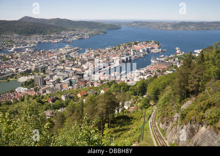 Bergen Norwegen Europa Luftaufnahme der Stadt vom Mount Floyen Sicht Stockfoto