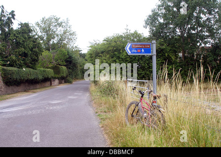 Zeichen auf der Erdbeere-Linie, nationale Zyklus Netzwerk 26, Juli 2013 Stockfoto