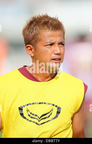 Kanagawa, Japan. 27. Juli 2013. Hideki Nagai (FC Ryukyu), 27. Juli 2013 - Fußball / Fußball: 2013 Japan Football League (JFL) match zwischen SC Sagamihara 0-1 FC Ryukyu in Sagamihara Asamizo Park Studium, Kanagawa, Japan. Bildnachweis: AFLO SPORT/Alamy Live-Nachrichten Stockfoto