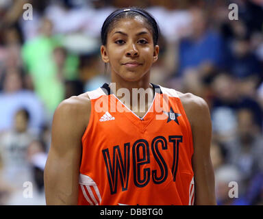 Uncasville, Connecticut, USA. 27. Juli 2013. Western Conference vorwärts-Center Candace Parker (3) von den Los Angeles Sparks während des 2013 WNBA All-Star-Spiels im Mohegan Sun Arena. Der Western Conference besiegte im Osten 102 / 98. Anthony Nesmith/CSM/Alamy Live-Nachrichten Stockfoto