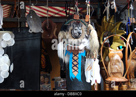 Marktstand, Verkauf von Souvenirs, Nürnberg, Bayern, Deutschland, Westeuropa. Stockfoto