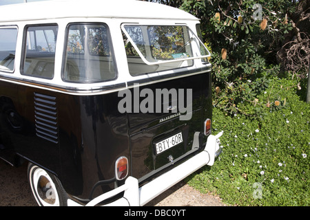 1960' Volkswagen Wohnmobile in Palm Beach, Sydney, Australien Stockfoto