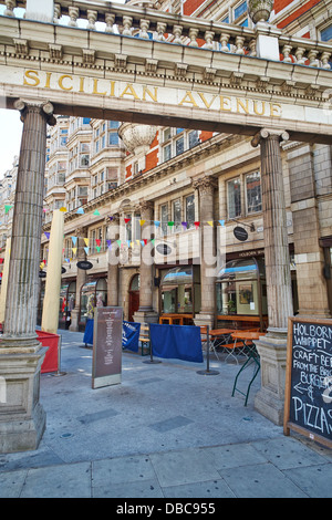 Sizilianische Avenue Holborn London UK Stockfoto