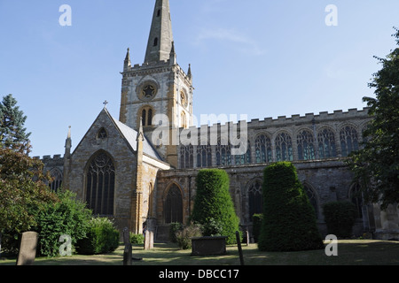 Die Kirche der Heiligen dreifaltigkeit in Stratford upon Avon England, wo William Shakespeare in einem denkmalgeschützten Gebäude begraben ist Stockfoto