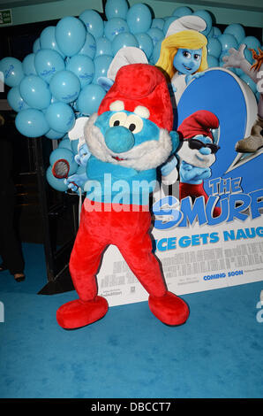 London, UK. 28. Juli 2013. Schlümpfe 2 UK-Premiere: VUE West End Leicester Square, London UK Credit: Duncan Penfold/Alamy Live-Nachrichten Stockfoto