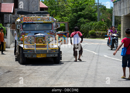 Jeepney in Tagbilaran auf Bohol Island, Philippinen Stockfoto